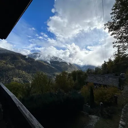 Chalet In Near Les Masses Chairlift *