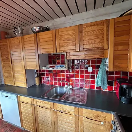 In Near Les Masses Chairlift